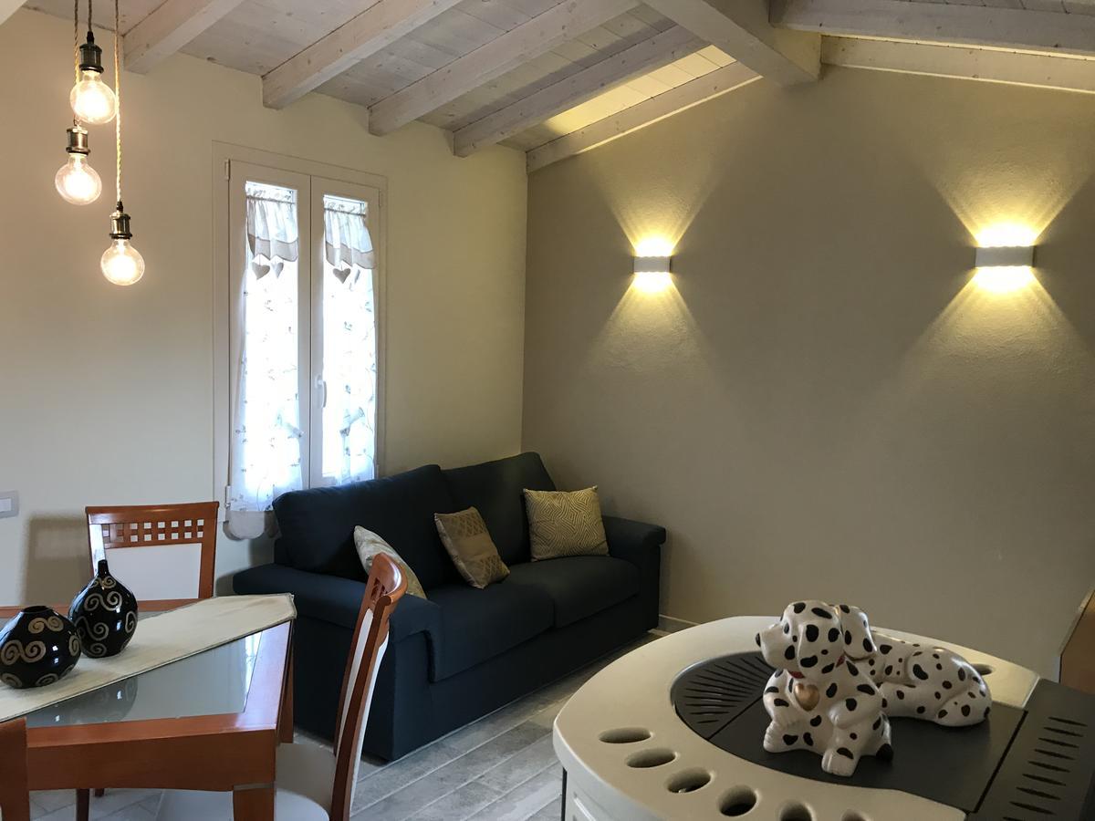 La Camelia Villa Massa e Cozzile Eksteriør bilde